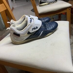 Fila Men's Firestone Racer Sneakers, Navy size 7.5